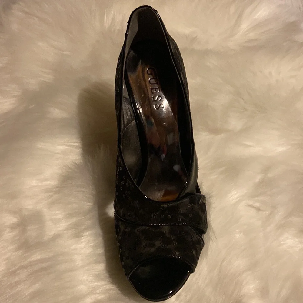 Guess‎ High Heal shoes